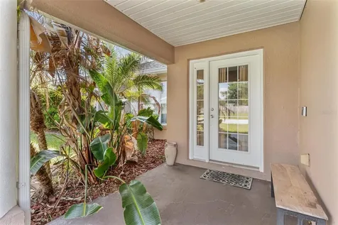 200 Waters Edge Drive Leesburg FL 34748