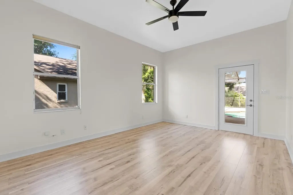 512 Caulder Park Road Seffner FL 33584