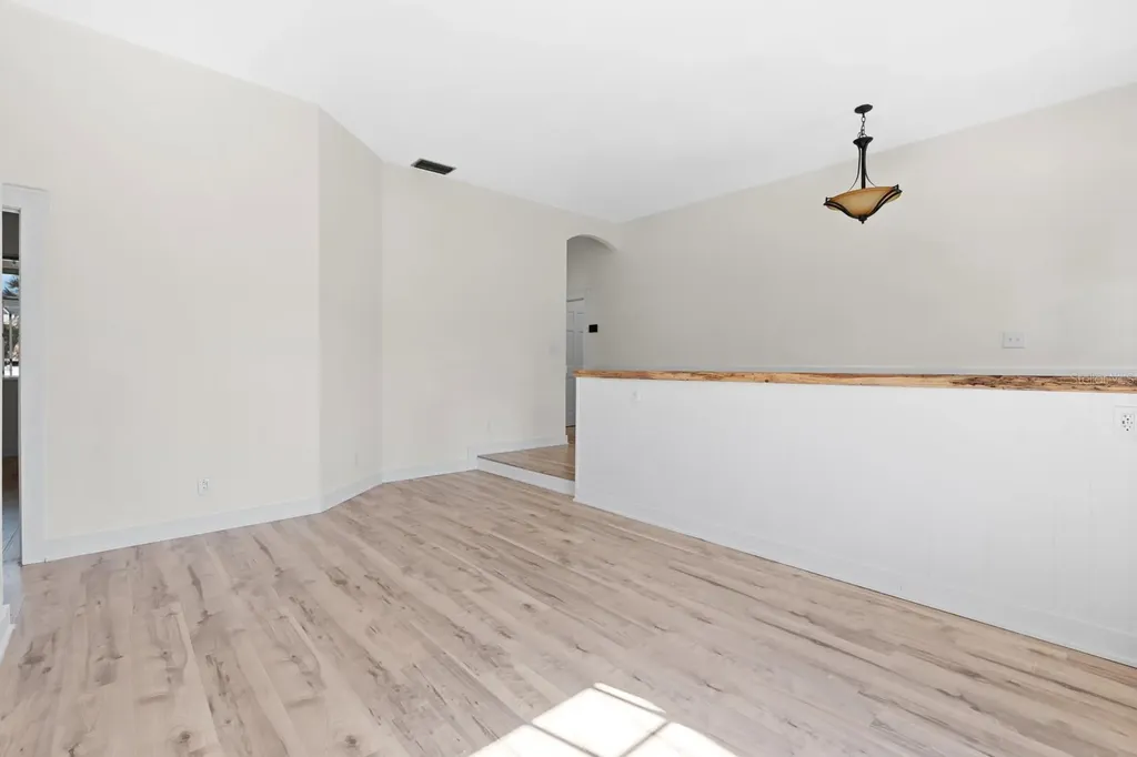 512 Caulder Park Road Seffner FL 33584
