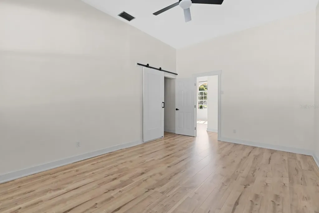 512 Caulder Park Road Seffner FL 33584