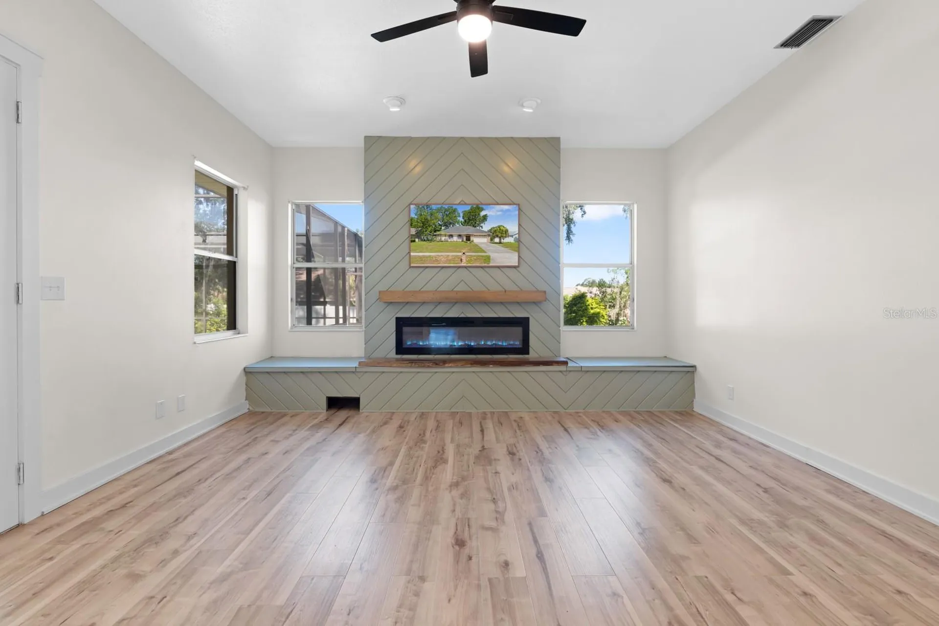 512 Caulder Park Road Seffner FL 33584