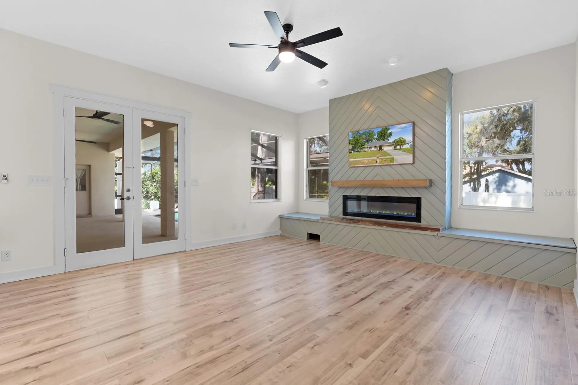 512 Caulder Park Road Seffner FL 33584