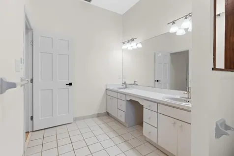 512 Caulder Park Road Seffner FL 33584