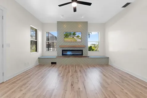 512 Caulder Park Road Seffner FL 33584