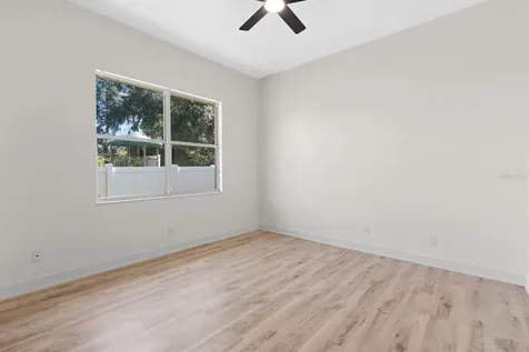 512 Caulder Park Road Seffner FL 33584
