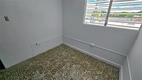 15 Villa Evangelina Manati PR 00674