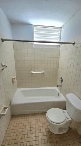 15 Villa Evangelina Manati PR 00674