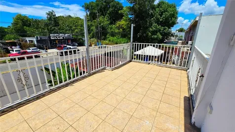 15 Villa Evangelina Manati PR 00674