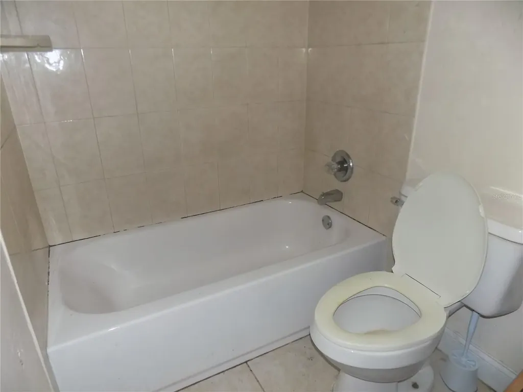 713 SW 69 Street Gainesville FL 32607