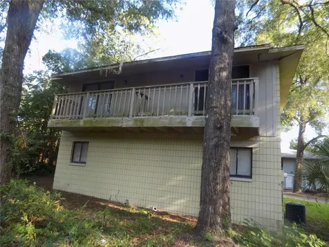 713 SW 69 Street Gainesville FL 32607