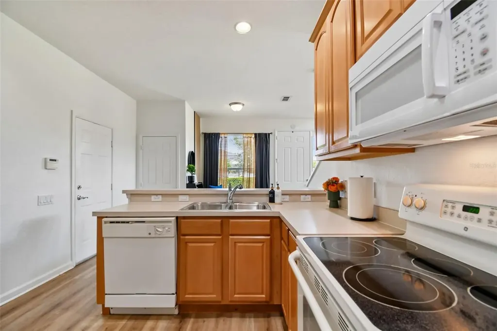 1208 Shallcross Avenue Orlando FL 32828