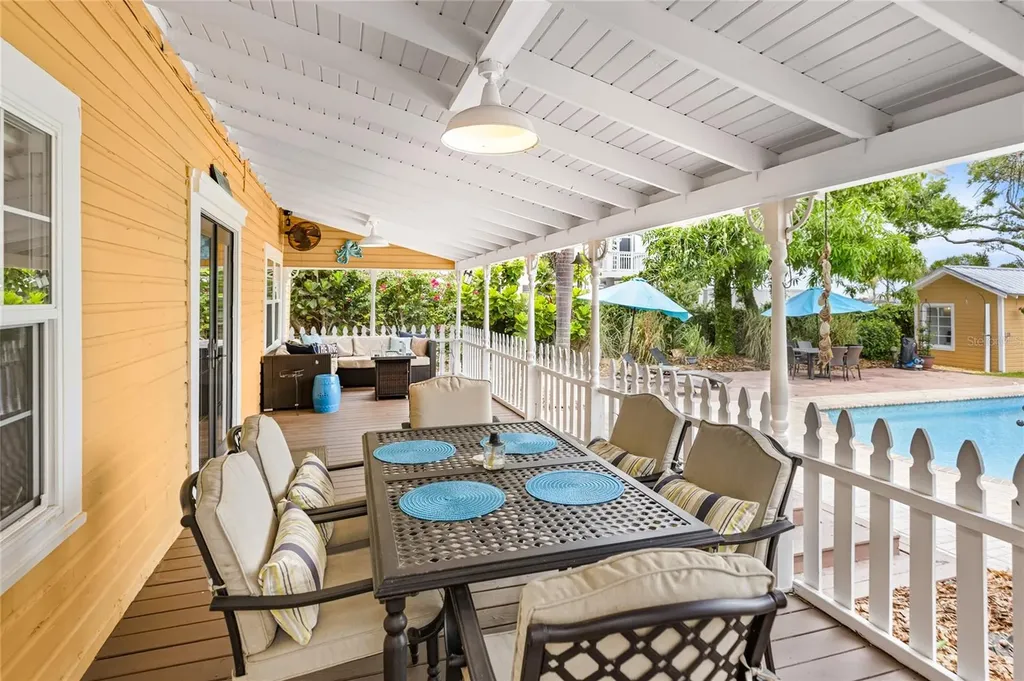 1625 1st Avenue E Bradenton FL 34208