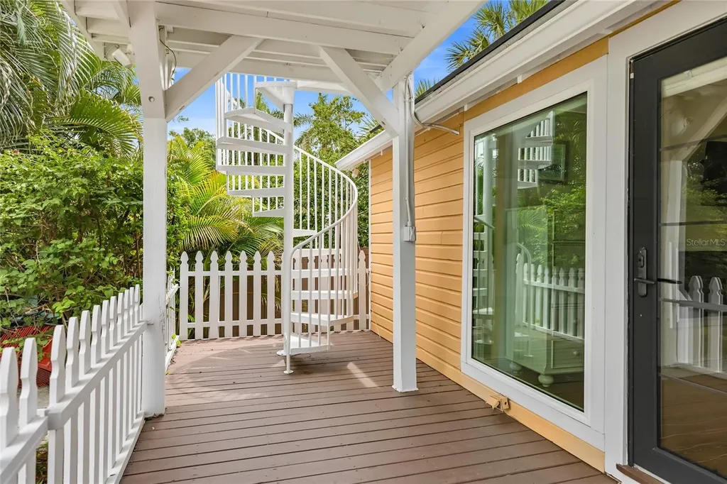 1625 1st Avenue E Bradenton FL 34208