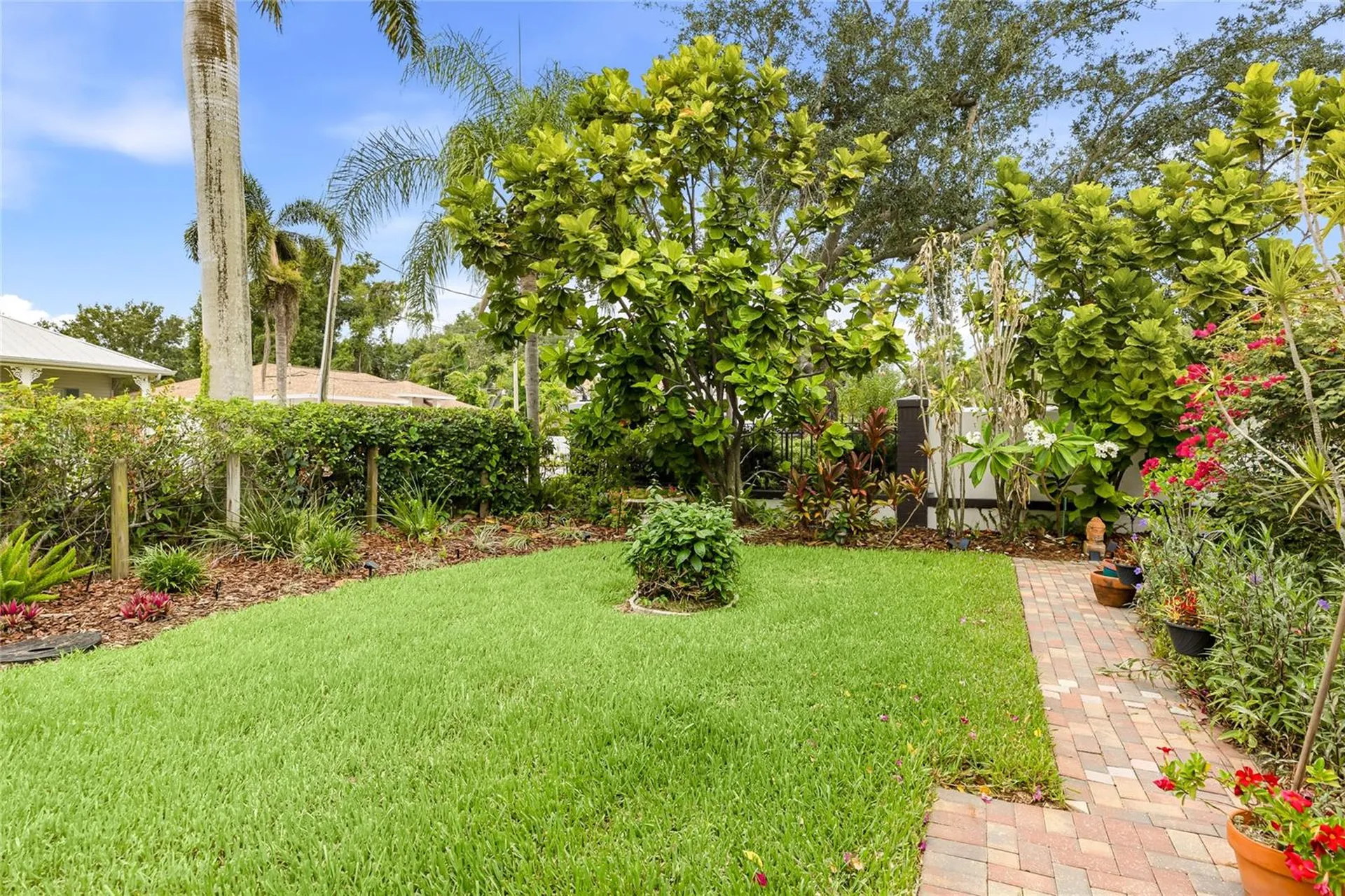1625 1st Avenue E Bradenton FL 34208