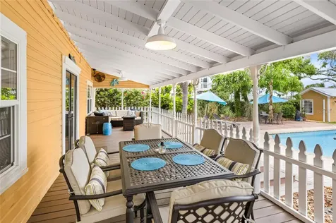 1625 1st Avenue E Bradenton FL 34208