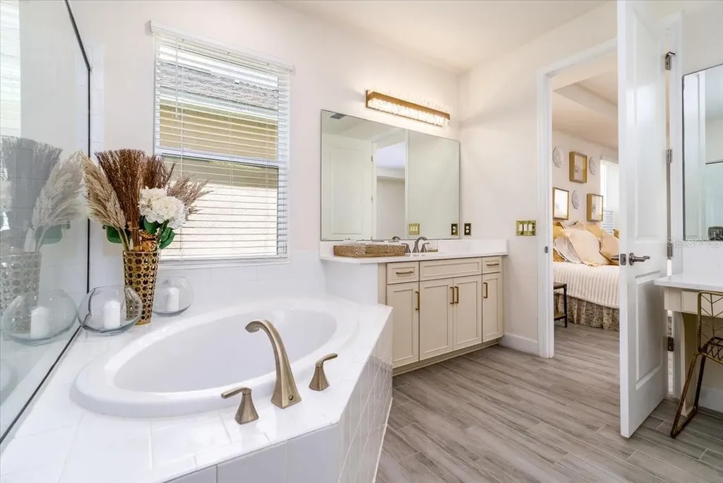 1296 Waterview Ridge Circle Apopka FL 32703