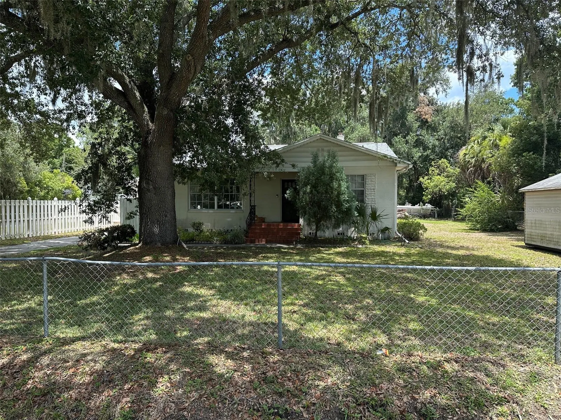 808 N Johnson Street Plant City FL 33563