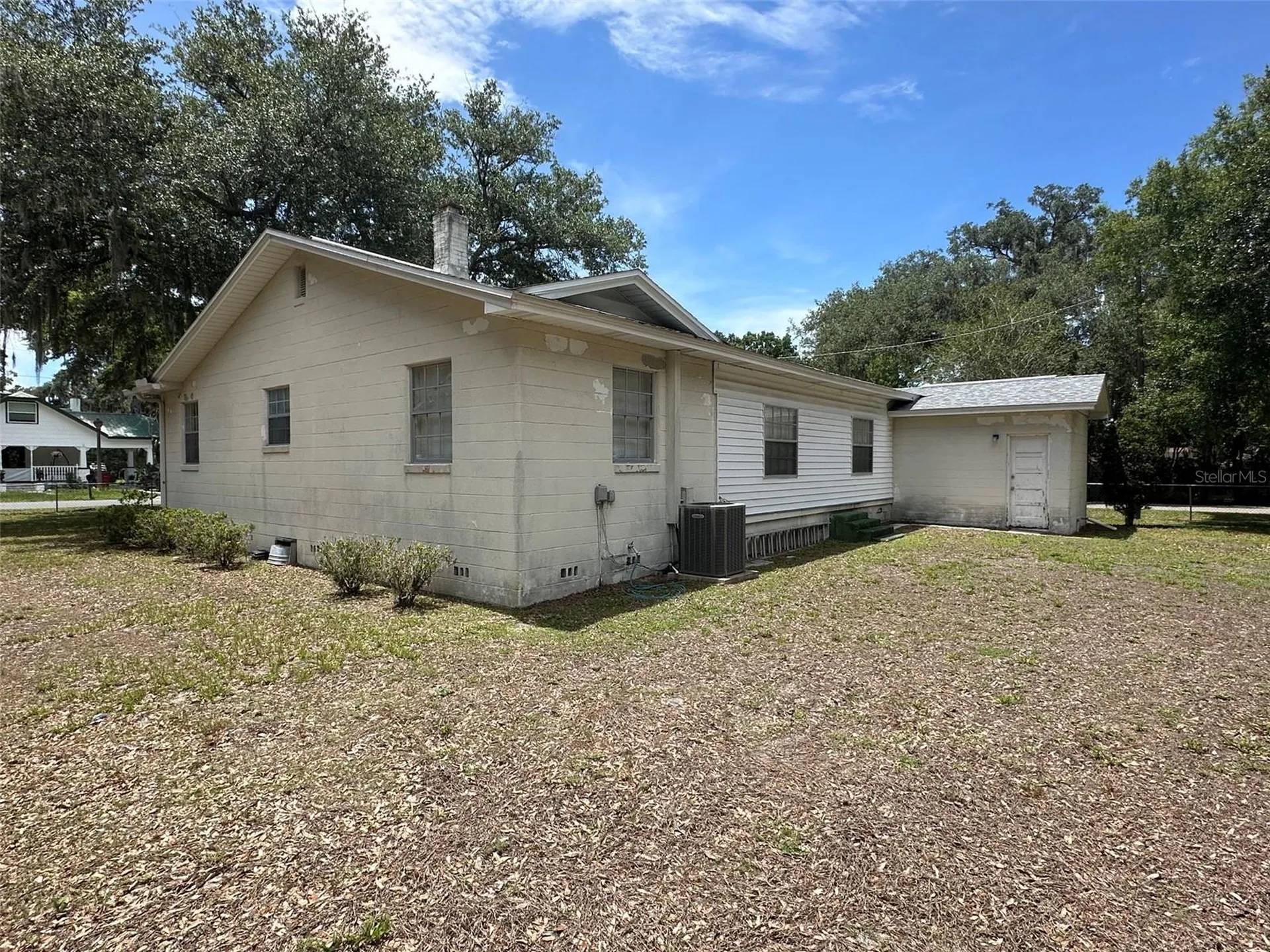 808 N Johnson Street Plant City FL 33563