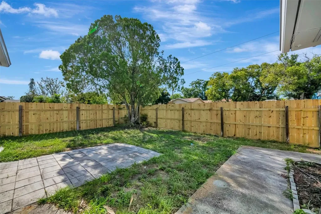 2600 40th Avenue N St Petersburg FL 33714