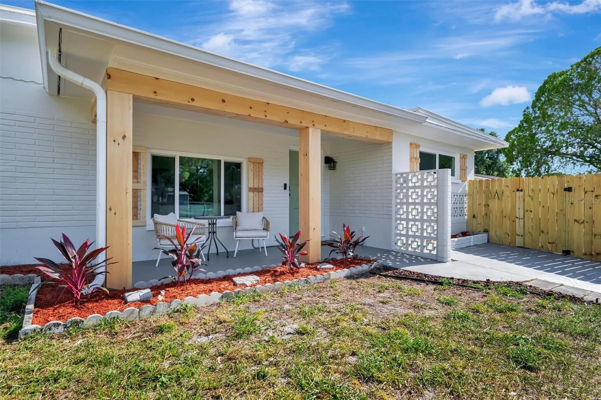 2600 40th Avenue N St Petersburg FL 33714
