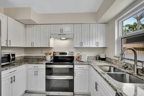 2600 40th Avenue N St Petersburg FL 33714