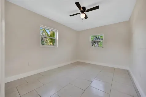 2600 40th Avenue N St Petersburg FL 33714