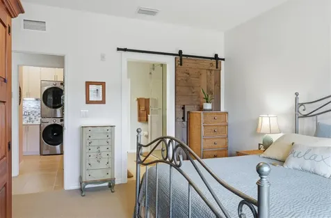 173 Navigation Circle Osprey FL 34229