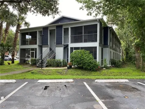 2404 Northlake Drive NE Sanford FL 32773