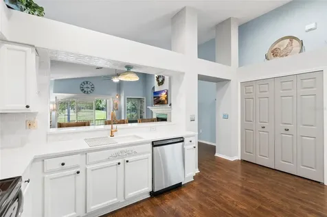 19218 Sea Mist Lane Lutz FL 33558
