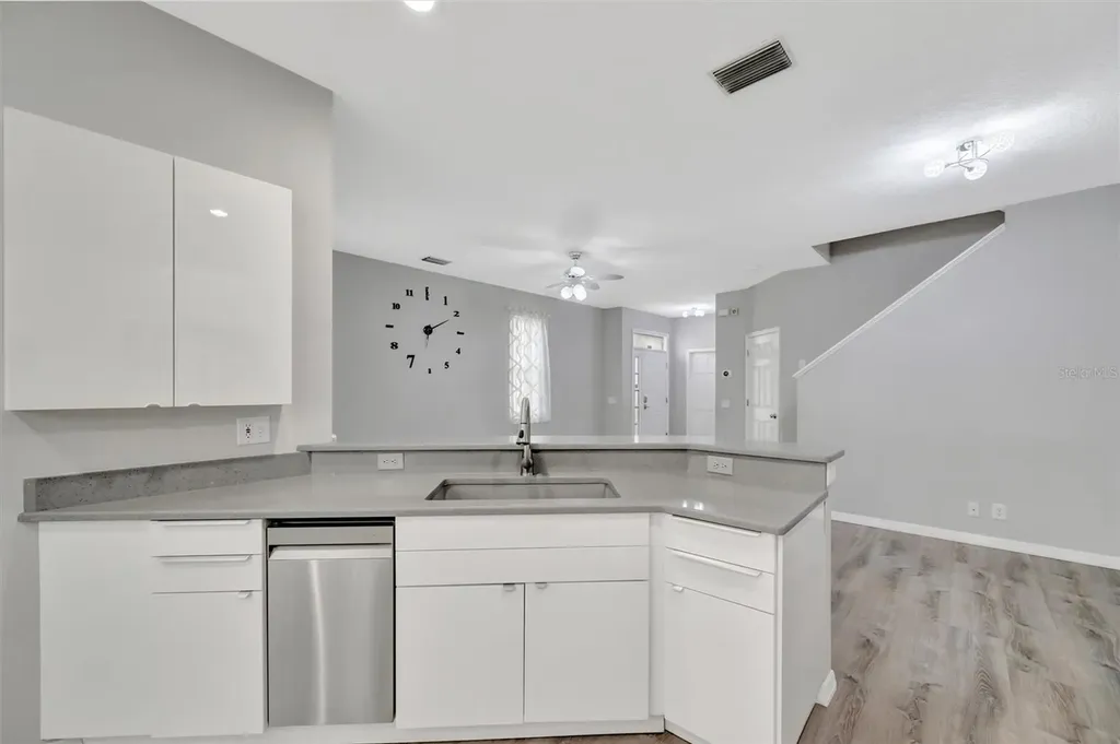 547 Black Lion Drive NE St Petersburg FL 33716