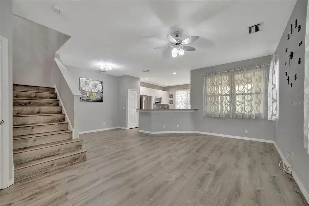 547 Black Lion Drive NE St Petersburg FL 33716