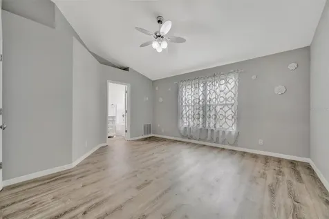 547 Black Lion Drive NE St Petersburg FL 33716