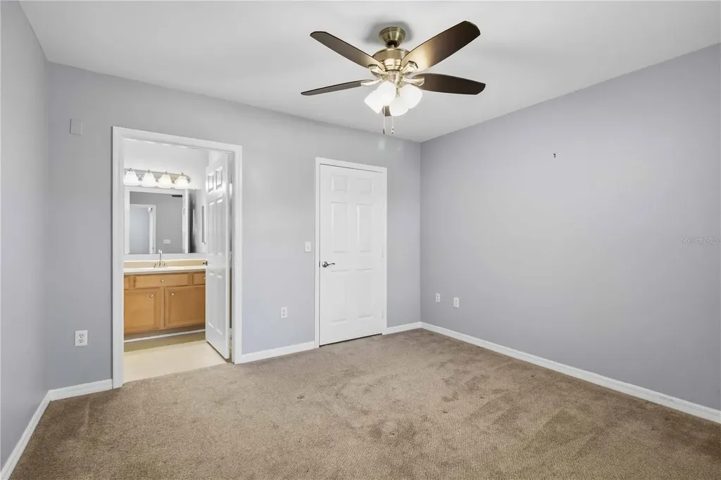3005 Chianti Court Sarasota FL 34237
