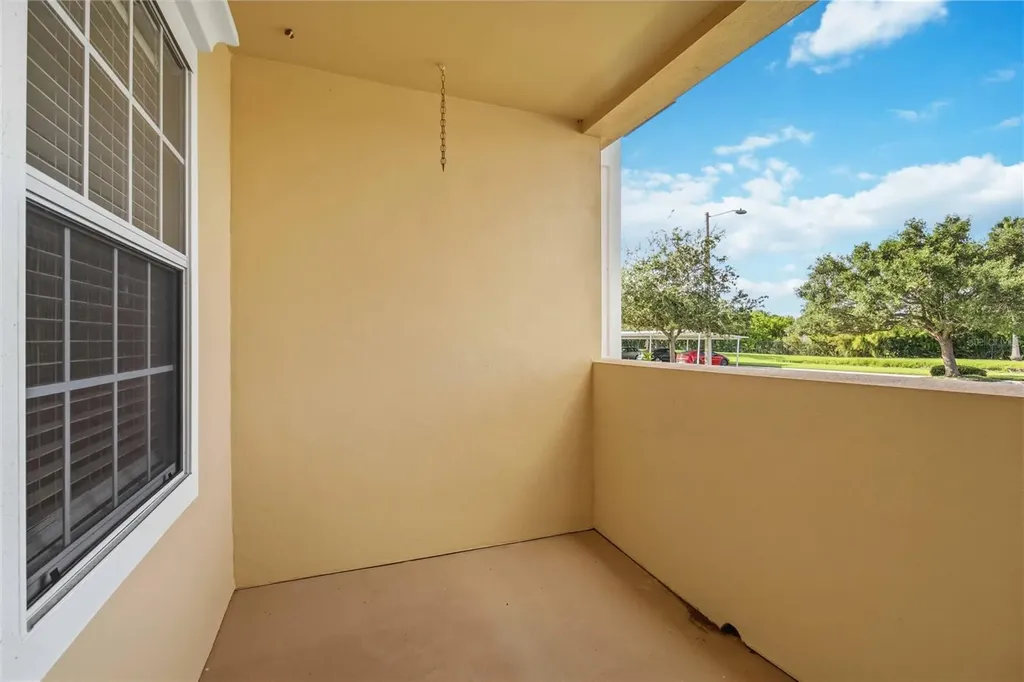 3005 Chianti Court Sarasota FL 34237