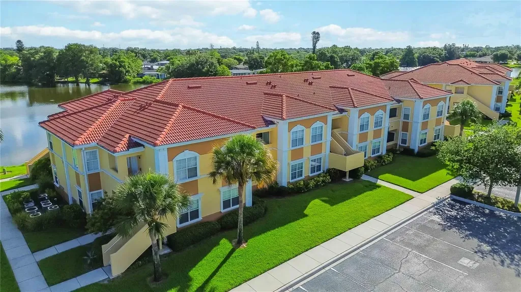 3005 Chianti Court Sarasota FL 34237