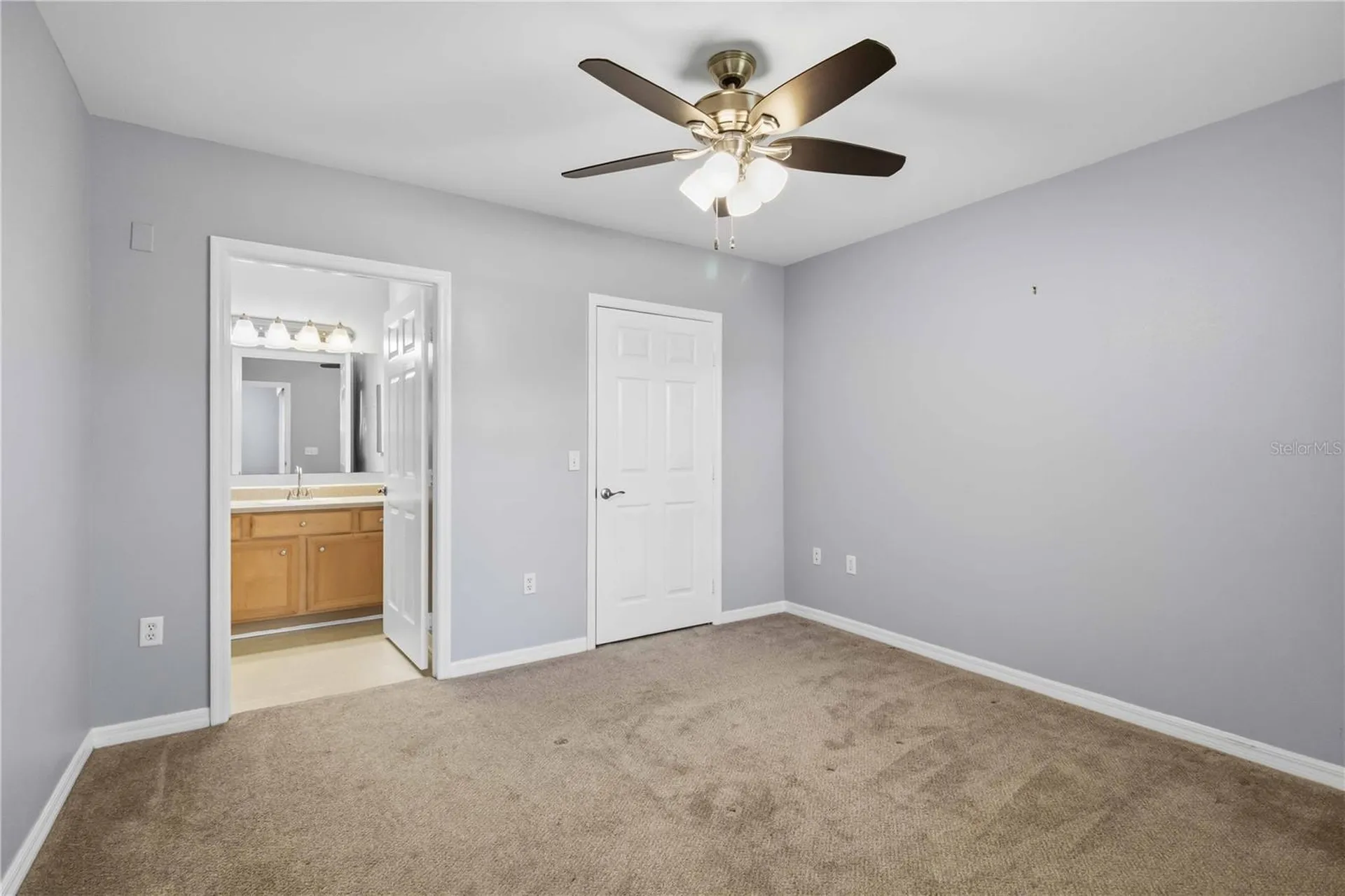 3005 Chianti Court Sarasota FL 34237