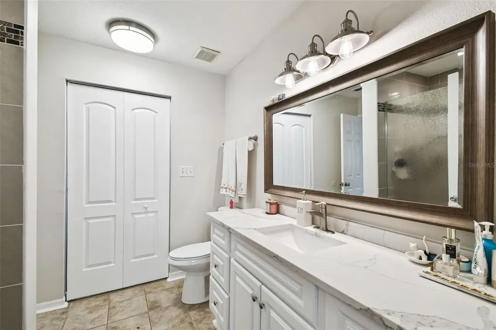 9064 Lake Chase Island Way Tampa FL 33626