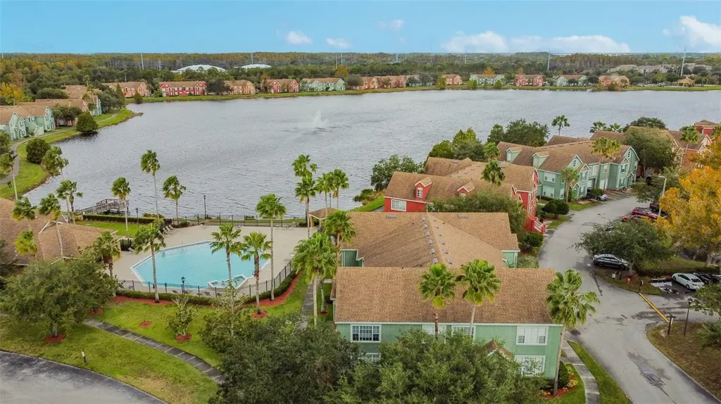9064 Lake Chase Island Way Tampa FL 33626
