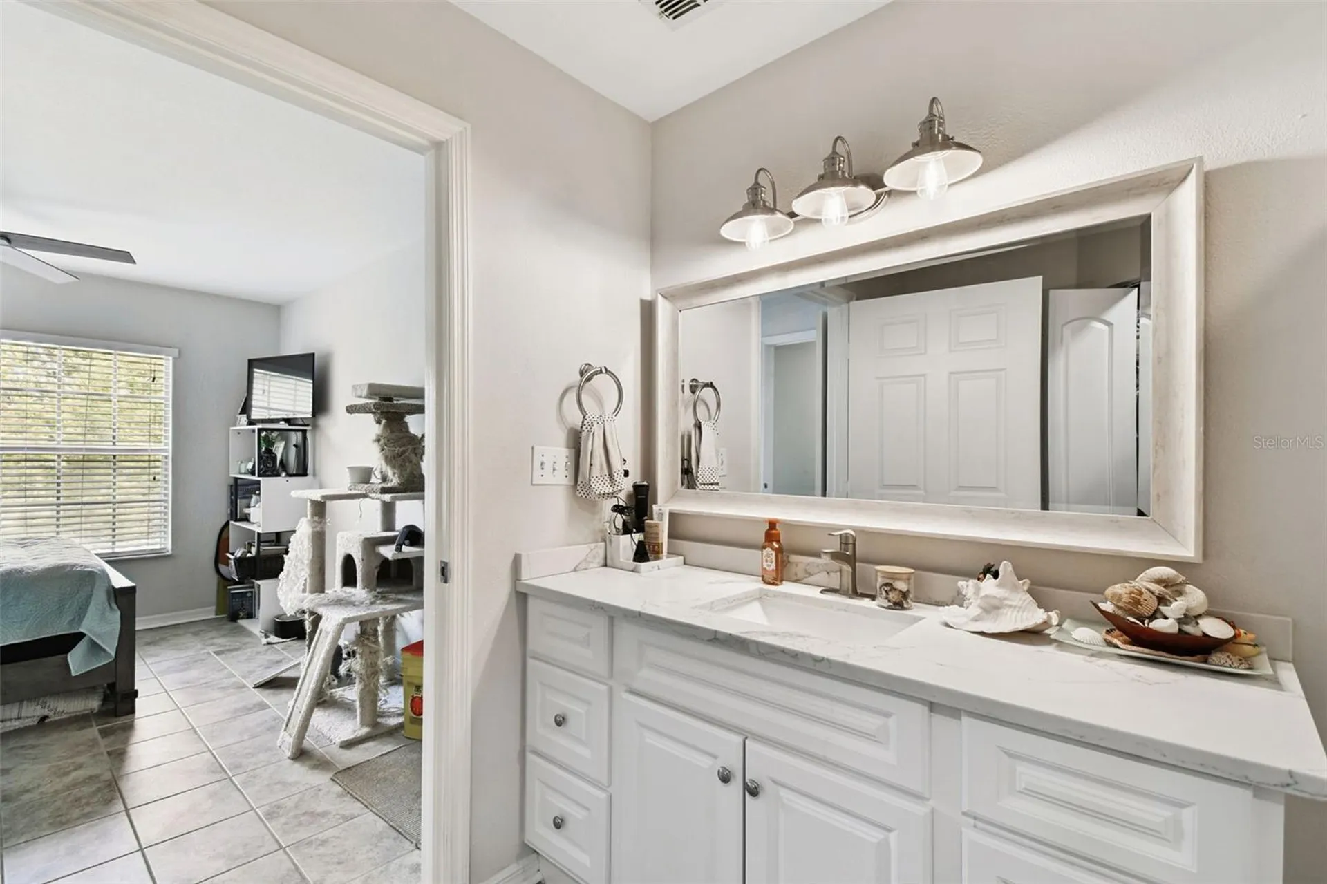 9064 Lake Chase Island Way Tampa FL 33626