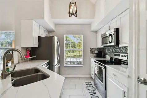 9064 Lake Chase Island Way Tampa FL 33626