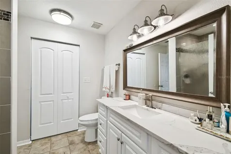 9064 Lake Chase Island Way Tampa FL 33626