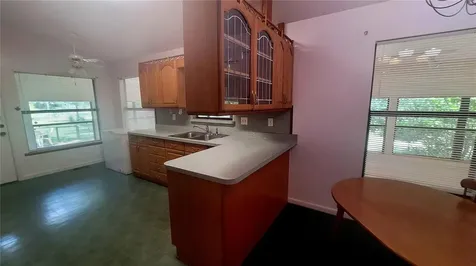 8664 Cr 639 Bushnell FL 33513