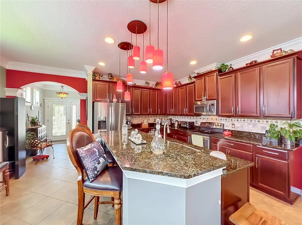 2379 Pickford Circle Apopka FL 32703