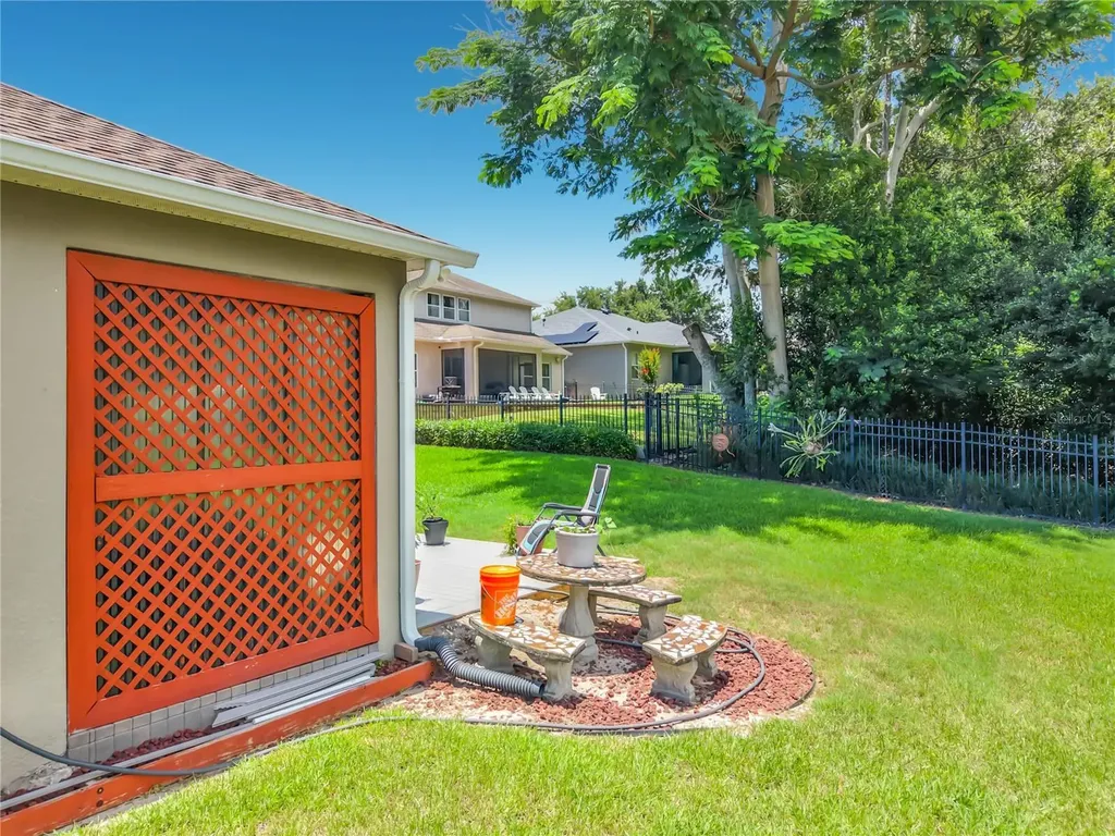 2379 Pickford Circle Apopka FL 32703
