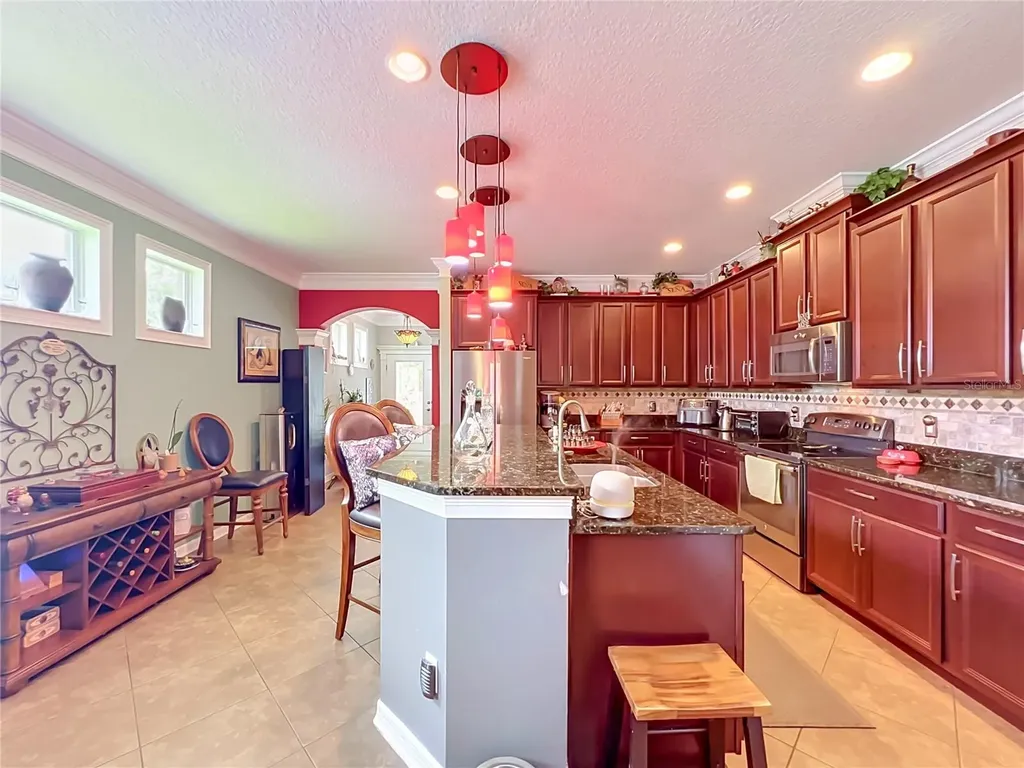 2379 Pickford Circle Apopka FL 32703