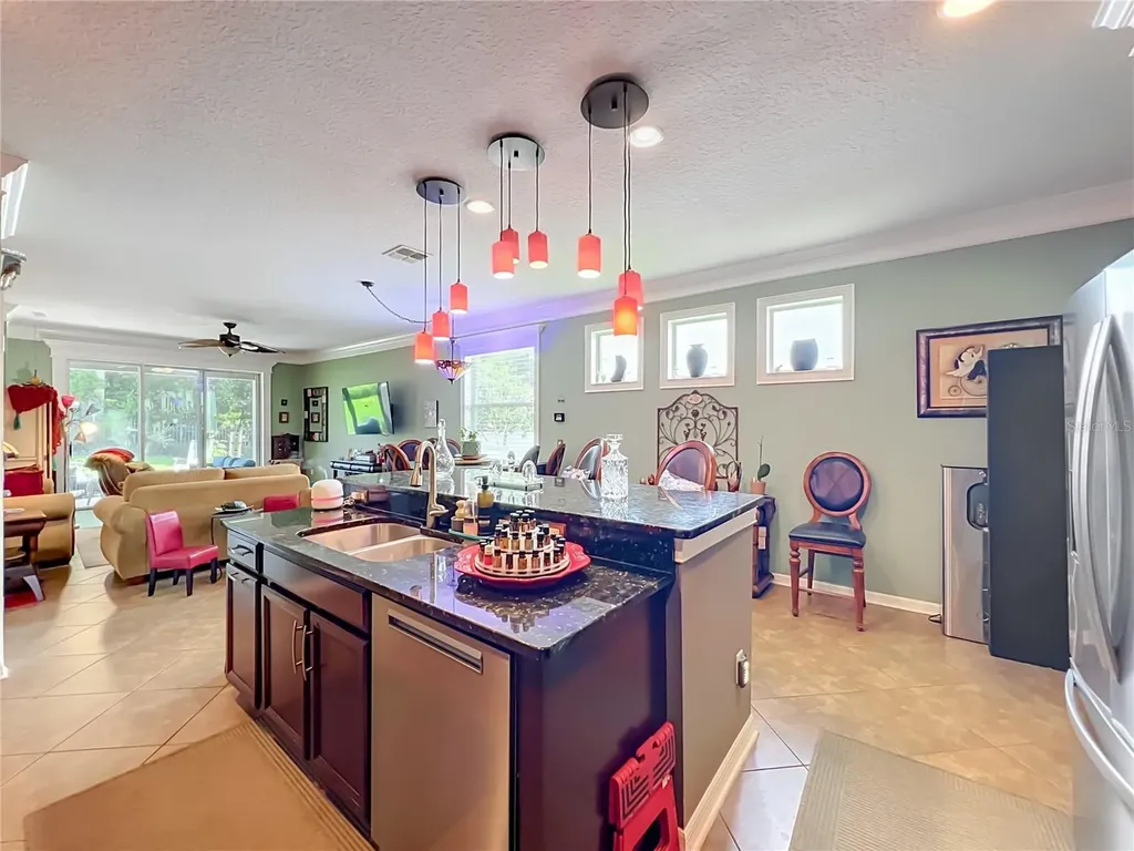 2379 Pickford Circle Apopka FL 32703