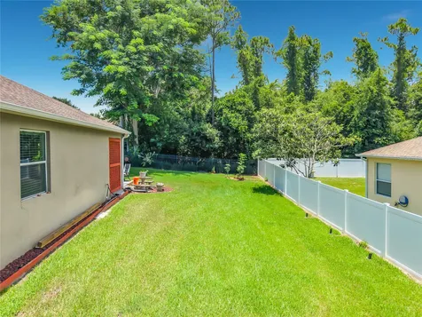 2379 Pickford Circle Apopka FL 32703