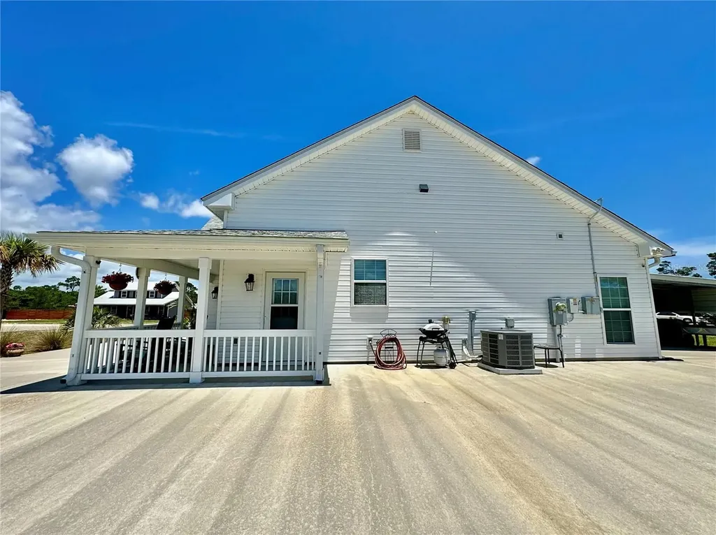 260 Blue Heron Drive Eastpoint FL 32328