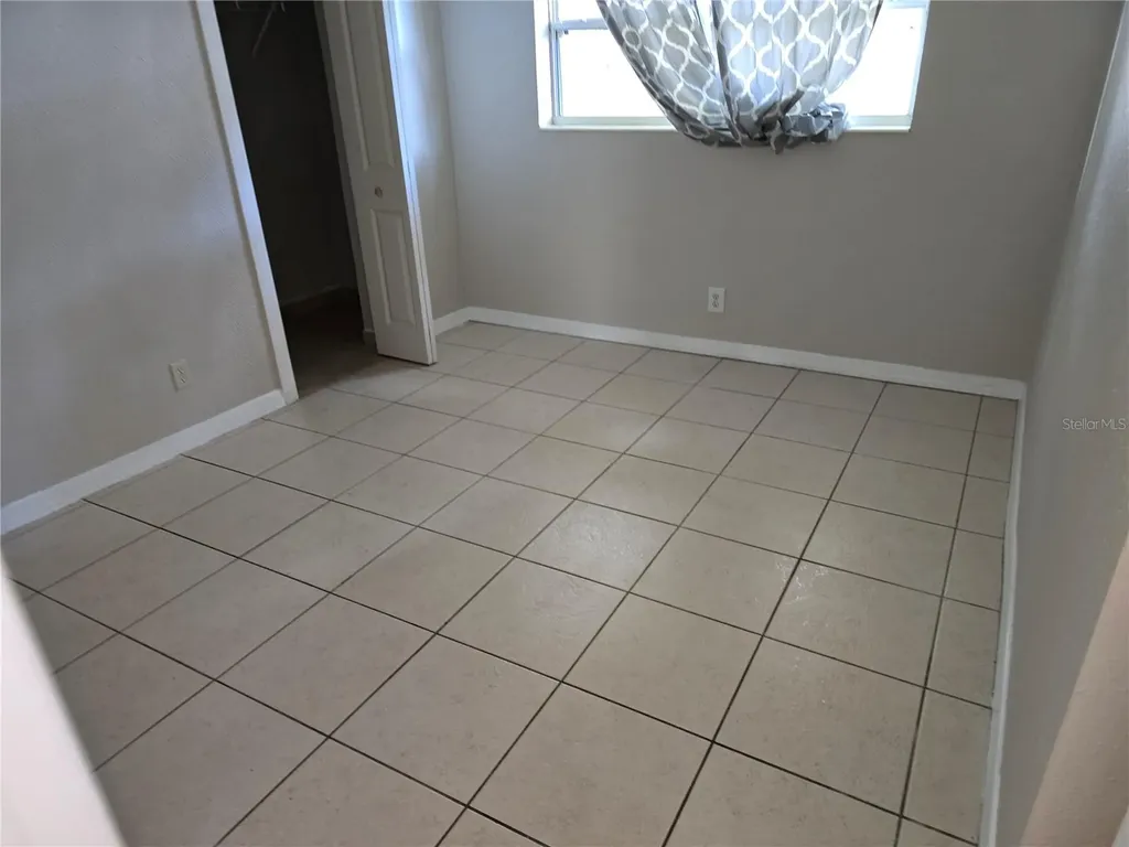 2913 Mcintosh Road Sarasota FL 34232
