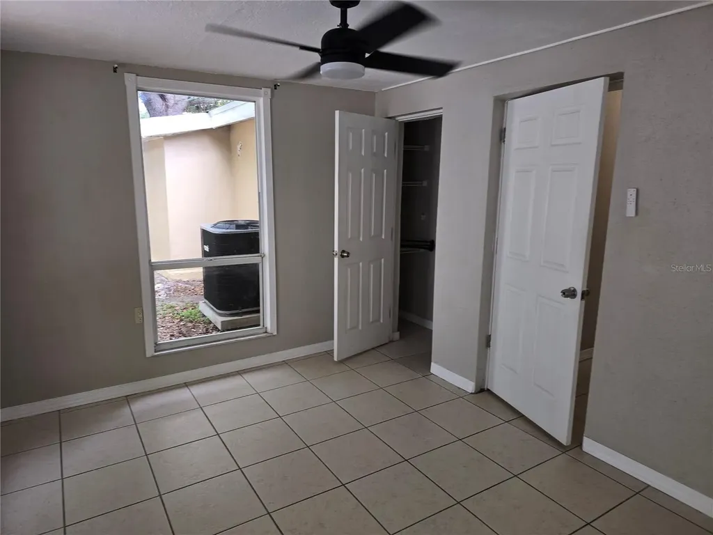 2913 Mcintosh Road Sarasota FL 34232
